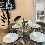 Vibrant 2-Bedroom Flat With Elevator In Marylebone, Close To Hyde Park & Edgware Road