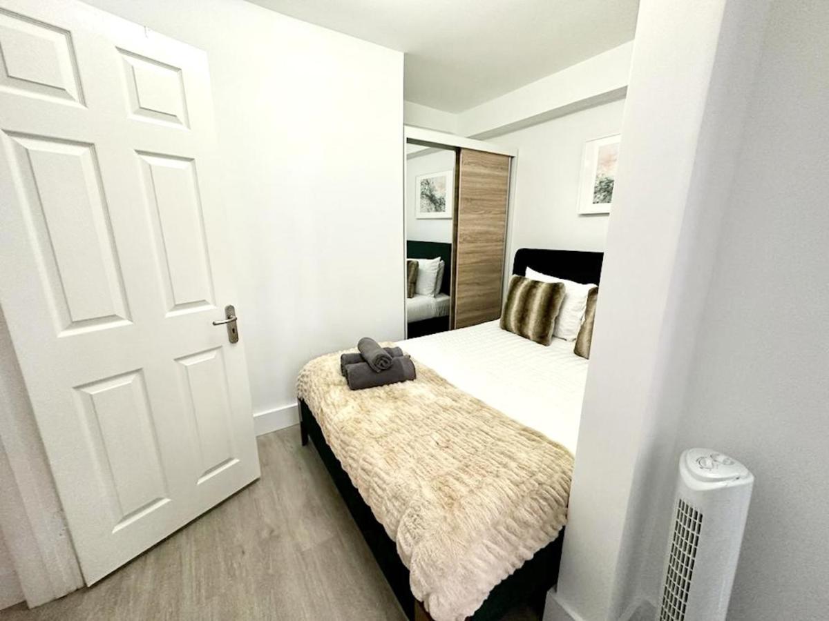 Apartment Vibrant 2-Bedroom Flat With Elevator In Marylebone, Close To Hyde Park & Edgware Road *