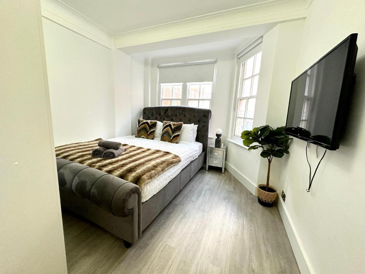 Apartment Vibrant 2-Bedroom Flat With Elevator In Marylebone, Close To Hyde Park & Edgware Road *