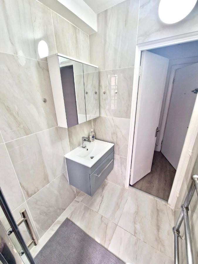 Vibrant 2-Bedroom Flat With Elevator In Marylebone, Close To Hyde Park & Edgware Road
