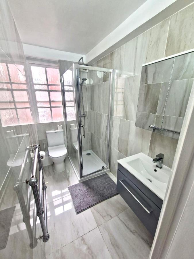 Vibrant 2-bedroom Flat With Elevator In Marylebone, Close To Hyde Park & Edgware Road Apartament *