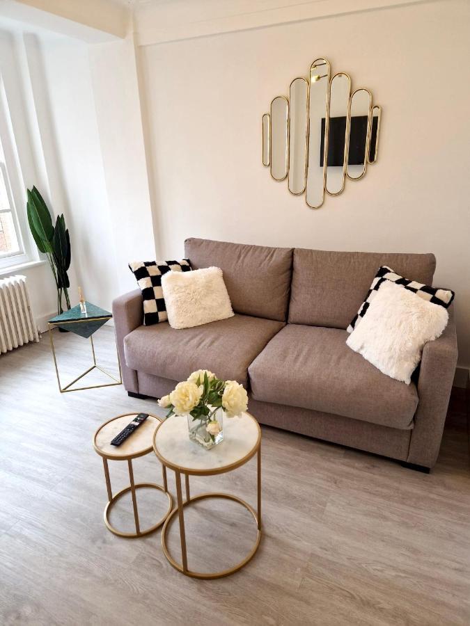 Apartment Vibrant 2-Bedroom Flat With Elevator In Marylebone, Close To Hyde Park & Edgware Road *