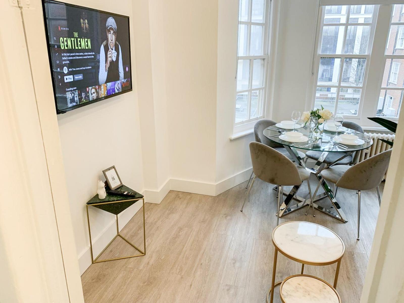 Vibrant 2-Bedroom Flat With Elevator In Marylebone, Close To Hyde Park & Edgware Road *