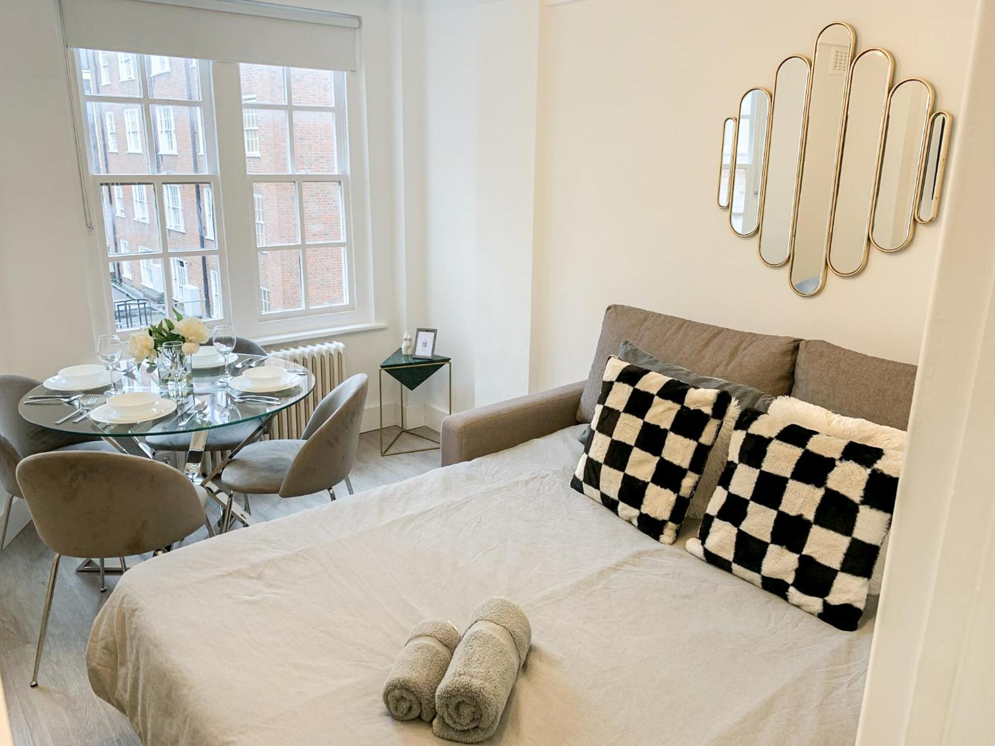 Vibrant 2-Bedroom Flat With Elevator In Marylebone, Close To Hyde Park & Edgware Road *